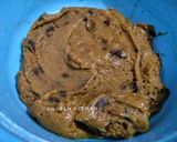 Foto langkah ke 4 dari resep Chocolate Chunk Soft Cookies no mixer.