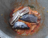 Foto del paso 3 de la receta: Caldo de pescado básico (fumet de peix) en Olla Gm