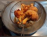 A picture of step 3 of Buttermilk Cauliflower Fry.