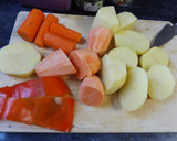 Foto del paso 1 de la receta: Asado de cordero al horno con patatas, zanahorias y batatas