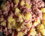 Foto del passaggio 6 della ricetta Salsiccia e patate in padella