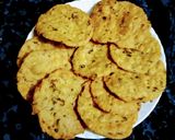 મેથી પૂરી (Methi Poori Recipe In Gujarati) રેસીપી સ્ટેપ2ફોટો