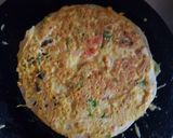 A picture of step 3 of Chapati sandwich.