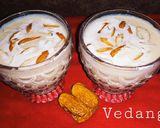A picture of step 5 of Dry Dates and Almond Milkshake.