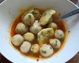 Foto langkah ke 5 dari resep Bakso aci endol simple.
