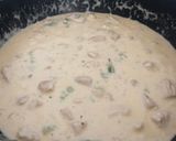 Sajtos-tejszínes-csirkés tészta recept fázis 2 fotója