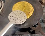 A picture of step 4 of Methi Thepla.