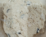Foto del paso 3 de la receta: Hogaza de pan de aceitunas y nueces 🥖