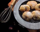 Foto langkah ke 7 dari resep Kue Donat Bomboloni Coklat Menul Menul (No Mixer).