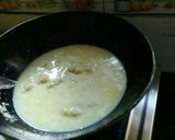 A picture of step 3 of Suji halwa.