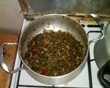 صورة لخطوة 2 من وصفة غراتان الطبقتين 🍲 تاع السلق هايل 😋🍛