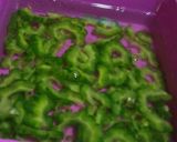 Foto langkah ke 2 dari resep Pare Nenek Praktis.