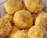 Túrógombóc epres, bazsalikomos töltelékkel recept fázis 6 fotója