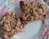 Foto del paso 4 de la receta: Crumble integral de manzanas, nueces y membrillo sin azúcar 🌾