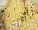 A picture of step 6 of Cauliflower Cheese Bake with Bacon bits, 😀.