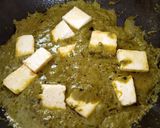 A picture of step 10 of Creamy Palak paneer.