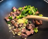 Foto del paso 1 de la receta: Asado de tira saltado