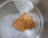 A picture of step 1 of Papaya Dalia smoothie.