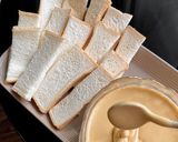 Hình bước làm 4 của món Trứng đánh kem ăn kèm bánh mì