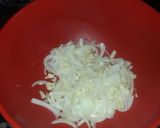 Foto del paso 1 de la receta: Verduras salteadas con galletitas de salvado y queso