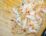 Foto langkah ke 1 dari resep Telur Dadar Kimchi versi Ambyar Kitchen.