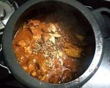 A picture of step 5 of Resturant style special punjabi mutton curry.