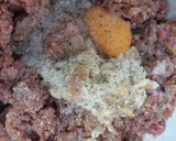 A picture of step 2 of Italian-Style Meatballs.