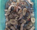 Foto langkah ke 4 dari resep Ayam jamur janten saus teriyaki.