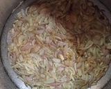 A picture of step 2 of Aloo chicken.