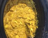 A picture of step 4 of Slow cooker chicken passanda.