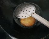 A picture of step 5 of Aaloo tikki (potato tikki).