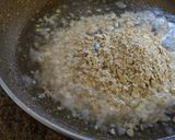 A picture of step 1 of Vegan Black Currant Oats Porridge.