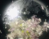 A picture of step 2 of Chicken ginger.