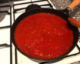 Foto del paso 4 de la receta: Carne de pierna de cordero en salsa de tomate