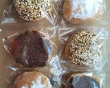 Foto langkah ke 9 dari resep Fluffy Doughnut Enak, Empuk, Lembut.