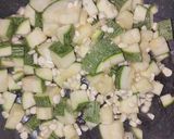 Foto del paso 1 de la receta: Guisado de chayote con elote y calabacitas 😋