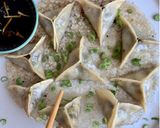 A picture of step 7 of Wild garlic and mushrooms dumpling 🥟.