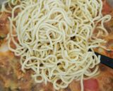 Foto langkah ke 3 dari resep Mie kuah pedas.