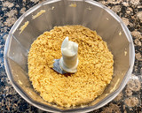 Foto del paso 4 de la receta: Pastel de galletas con 3 ingredientes (sin harina, sin huevo)