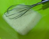 Foto del paso 3 de la receta: Tortilla de patatas y ajos tiernos