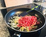 Tejes, szines omlett recept fázis 2 fotója