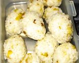 Foto langkah ke 1 dari resep Rice Floss Wrap (nasi abon selimut).