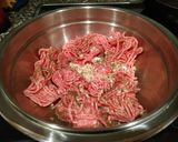A picture of step 2 of Spanish-Style Meatballs in Sauce.