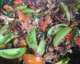 Foto langkah ke 3 dari resep Oseng Pindang Cabe Ijo.