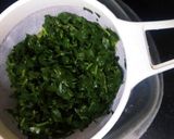 A picture of step 3 of Methi Matar Malai.