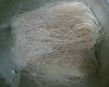Hình bước làm 5 của món Bún Gạo Lứt Xào Thập Cẩm Chay