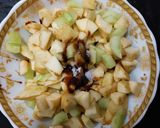 A picture of step 1 of Cucumber-Apple salad.