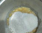 Foto langkah ke 2 dari resep Bolu Pisang Kopi.
