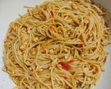 Foto langkah ke 4 dari resep Spaghetti Goreng.
