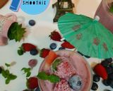 Foto langkah ke 5 dari resep Watermelon Berries SMOOTHIE.
